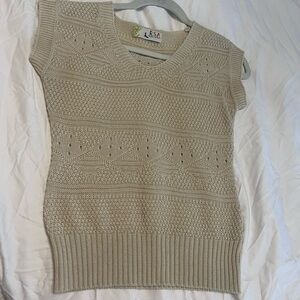 Vintage Women's Cream Sweater